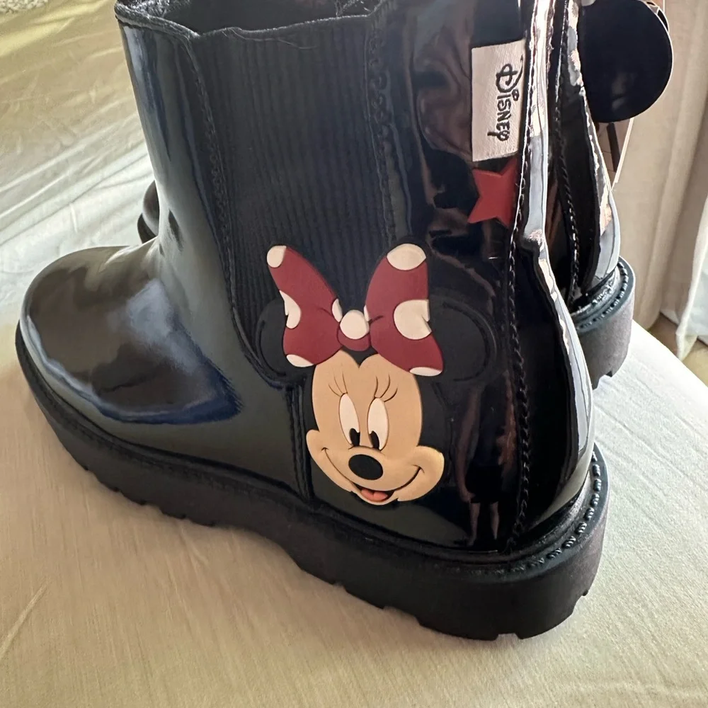 Zara Kids Black Boots with Mickey and Minnie Design BRAND NEW - Picture 2 of 5